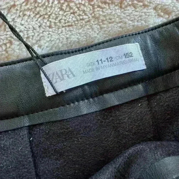 NWT Hollister Pleated Skirt size 11/12 - Picture 3 of 4